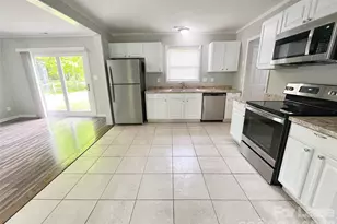 6525 McBride St, Charlotte, NC 28215 - Photo 2