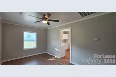 918 Mountain Crest Drive, Kings Mountain, NC 28086 - Photo 6