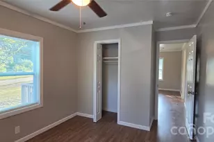 918 Mountain Crest Dr, Kings Mountain, NC 28086 - Photo 8