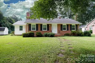 1017 Woodland Dr, Gastonia, NC 28054 - Photo 1