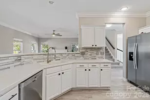 7702 Antique Cir, Waxhaw, NC 28173 - Photo 4