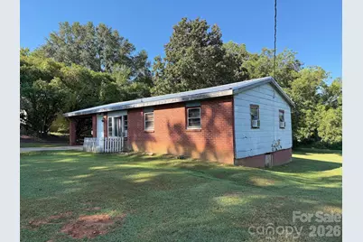 111 Country Meadows Lane, Forest City, NC 28043 - Photo 2