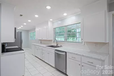 115 Eastwood Park Drive SE, Lenoir, NC 28645 - Photo 8