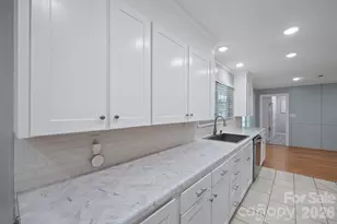 115 Eastwood Park Dr SE, Lenoir, NC 28645 - Photo 10
