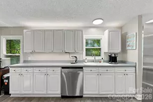 1291 Hines Rd, Clover, SC 29710 - Photo 14