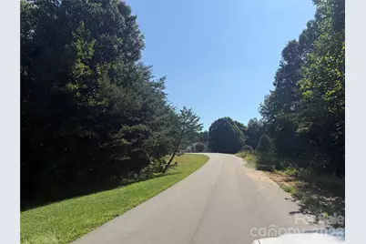 145 Sundance Circle, Statesville, NC 28625 - Photo 4