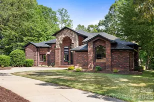 8806 Hearthstone Ct, Terrell, NC 28682 - Photo 2