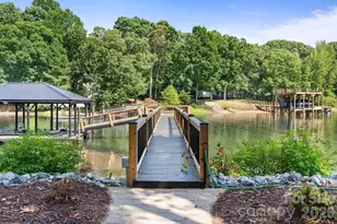 8806 Hearthstone Ct, Terrell, NC 28682 - Photo 14
