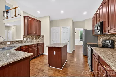 10822 Chamberlain Hall Court, Charlotte, NC 28277 - Photo 6