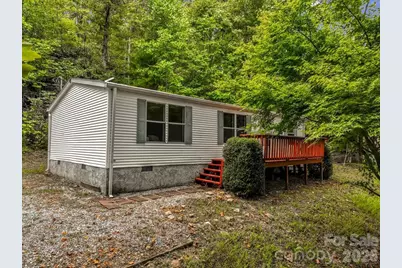 2271 Gouges Creek Road, Spruce Pine, NC 28777 - Photo 2