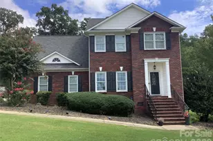 417 Gray Fox Dr, Oakboro, NC 28129 - Photo 1