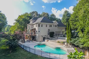 2006 Sandy Pond Ln, Waxhaw, NC 28173 - Photo 2