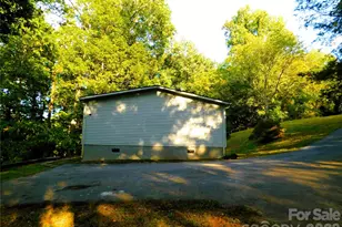 2503 Messer St, Valdese, NC 28690 - Photo 12