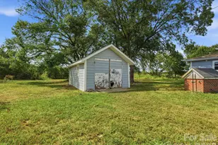 3067 N Rocky River Rd, Lancaster, SC 29720 - Photo 32