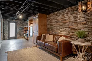 3 Maplewood Pkwy, Asheville, NC 28804 - Photo 28