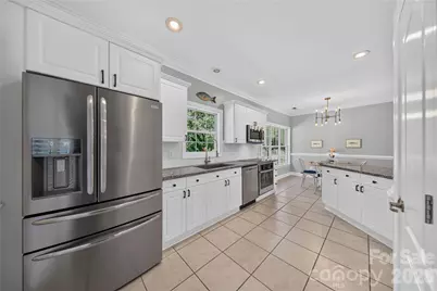 9363 Bonnie Briar Circle, Charlotte, NC 28277 - Photo 10