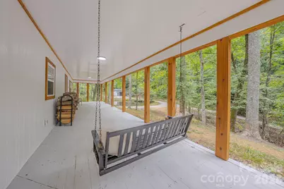 633 Kingdom Place, Zirconia, NC 28790 - Photo 4