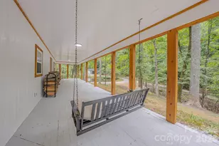 633 Kingdom Pl, Zirconia, NC 28790 - Photo 4
