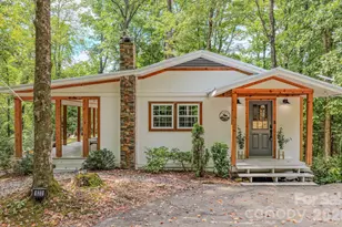 633 Kingdom Pl, Zirconia, NC 28790 - Photo 2
