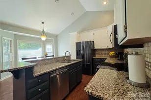 203 Springfield Rd, Statesville, NC 28625 - Photo 20