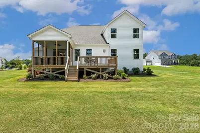 2259 Island View Lane NE, Connelly Springs, NC 28612 - Photo 2