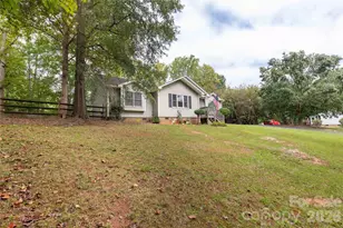 1154 Birchwood Dr, Clover, SC 29710 - Photo 34