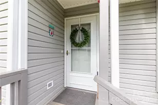 1154 Birchwood Dr, Clover, SC 29710 - Photo 10