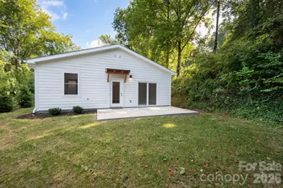 60 Pearl Street, Black Mountain, NC 28711 - Photo 18