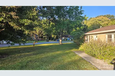 5704 Hillcrest Circle, Indian Trail, NC 28079 - Photo 2