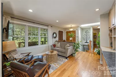906 Indian Hill Road, Hendersonville, NC 28792 - Photo 6