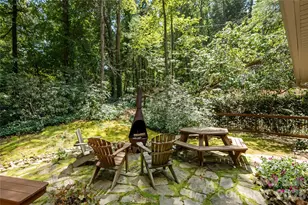 906 Indian Hill Rd, Hendersonville, NC 28792 - Photo 32