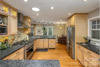 906 Indian Hill Road, Hendersonville, NC 28792 - Photo 10