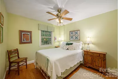 906 Indian Hill Road, Hendersonville, NC 28792 - Photo 24