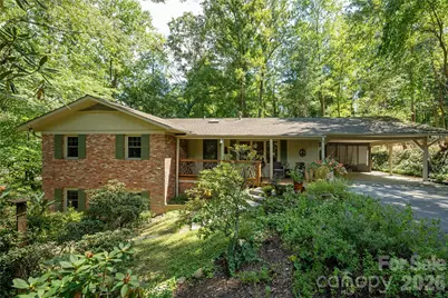 906 Indian Hill Road, Hendersonville, NC 28792 - Photo 1