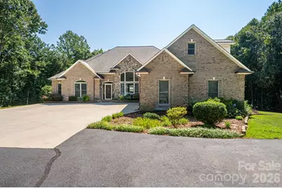 145 Chippawa Drive, Dallas, NC 28034 - Photo 2