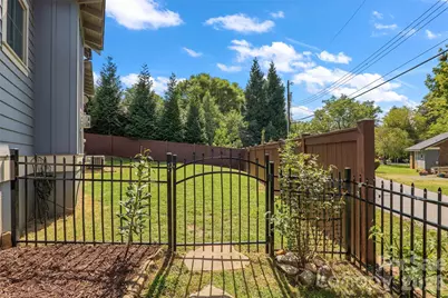 245 S Rice Street, Brevard, NC 28712 - Photo 36