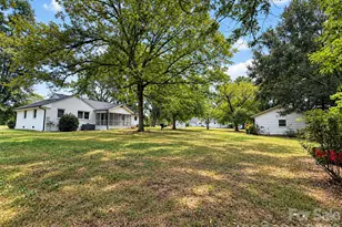 1321 Jenkins Rd, Gastonia, NC 28052 - Photo 4