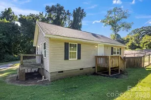 6287 Barclay Ln, Clover, SC 29710 - Photo 1
