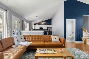 11110 Caroline Whitney Cir, Charlotte, NC 28212 - Photo 6