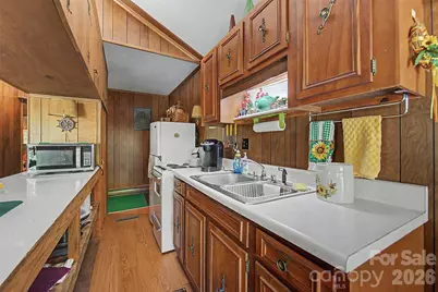 255 Bailey Avenue, Bryson City, NC 28713 - Photo 14