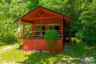 255 Bailey Ave, Bryson City, NC 28713 - Photo 4