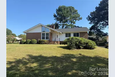 1627 Paddock Circle, Charlotte, NC 28209 - Photo 2