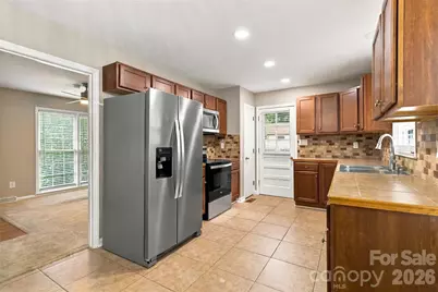 2711 Johnny Reb Lane, Charlotte, NC 28273 - Photo 6