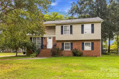 2711 Johnny Reb Lane, Charlotte, NC 28273 - Photo 2