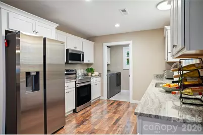 212 Walt Drive, Hendersonville, NC 28792 - Photo 30