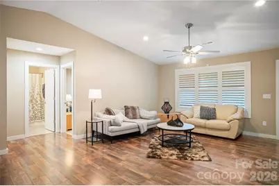 212 Walt Drive, Hendersonville, NC 28792 - Photo 22