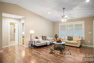 212 Walt Dr, Hendersonville, NC 28792 - Photo 22