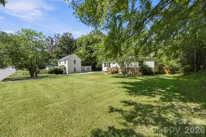 109 E Georgia Avenue, Bessemer City, NC 28016 - Photo 28