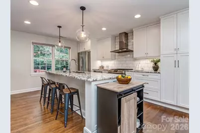 611 Reynolds Drive, Charlotte, NC 28209 - Photo 8