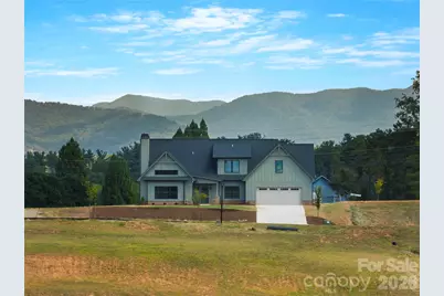 11 Sky Drive S #2, Asheville, NC 28804 - Photo 2